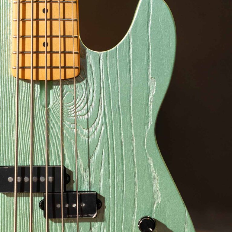 Sire Marcus Miller P6 5 Strings เบสไฟฟ้า ขายราคาพิเศษ