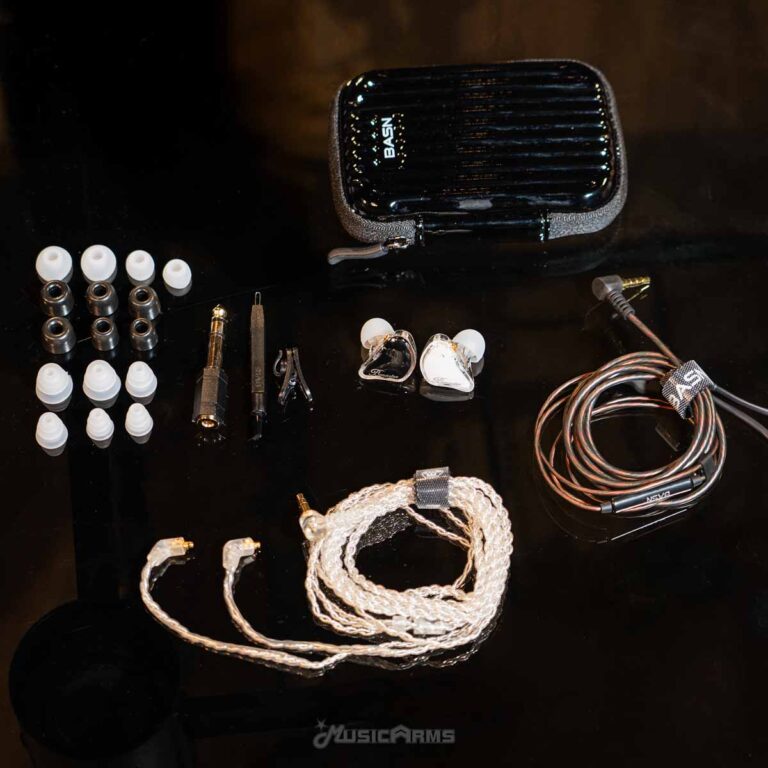 BASN BMaster Black-White ขายราคาพิเศษ