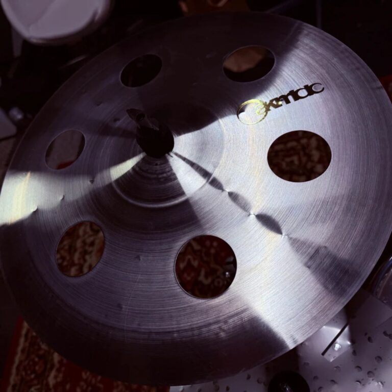Kmicic Dark Ozone 16” Crash Cymbal ขายราคาพิเศษ