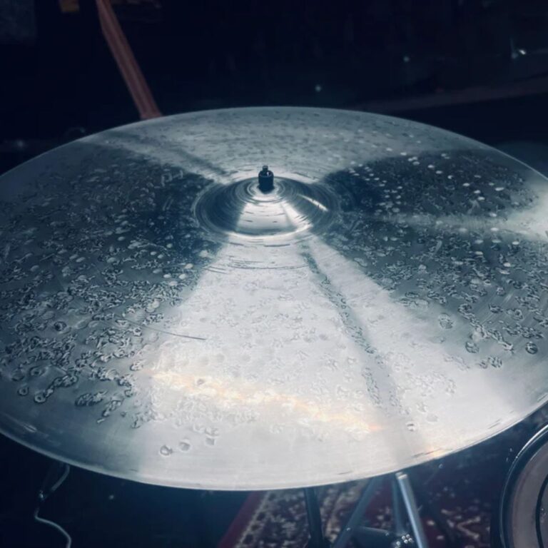 Kmicic a one of a kind Titanium 21” Custom ride cymbal ขายราคาพิเศษ