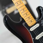 Fender American Professional Classic Stratocaster กีตาร์ไฟฟ้า ขายราคาพิเศษ