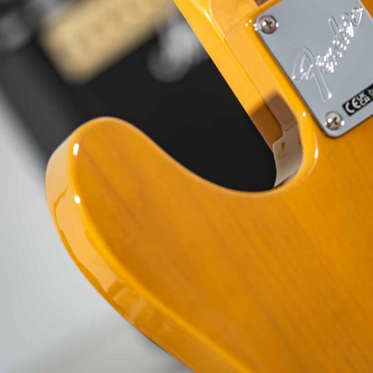 Fender American Professional Classic Telecaster กีตาร์ไฟฟ้า ขายราคาพิเศษ