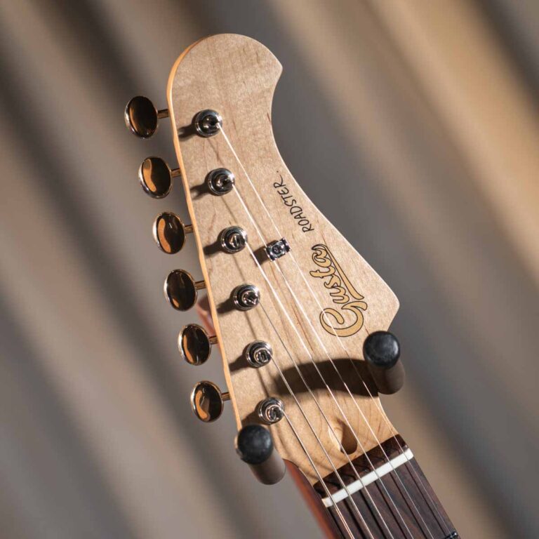 Gusta Roadster S325V HSS กีตาร์ไฟฟ้า ขายราคาพิเศษ