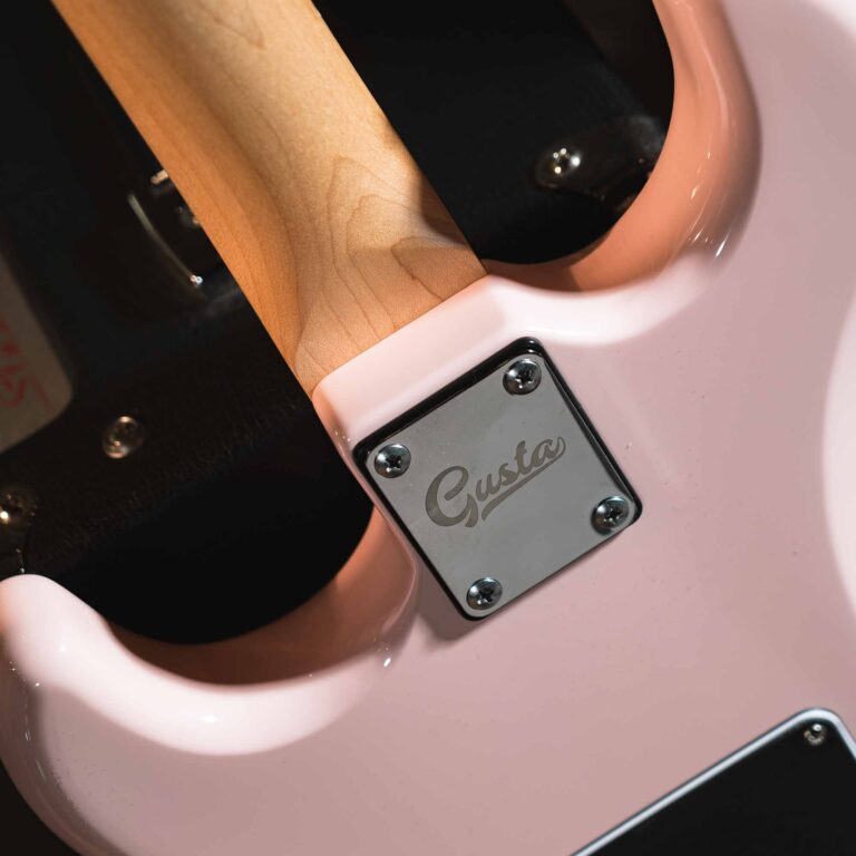 Gusta Roadster S325V HSS กีตาร์ไฟฟ้า ขายราคาพิเศษ