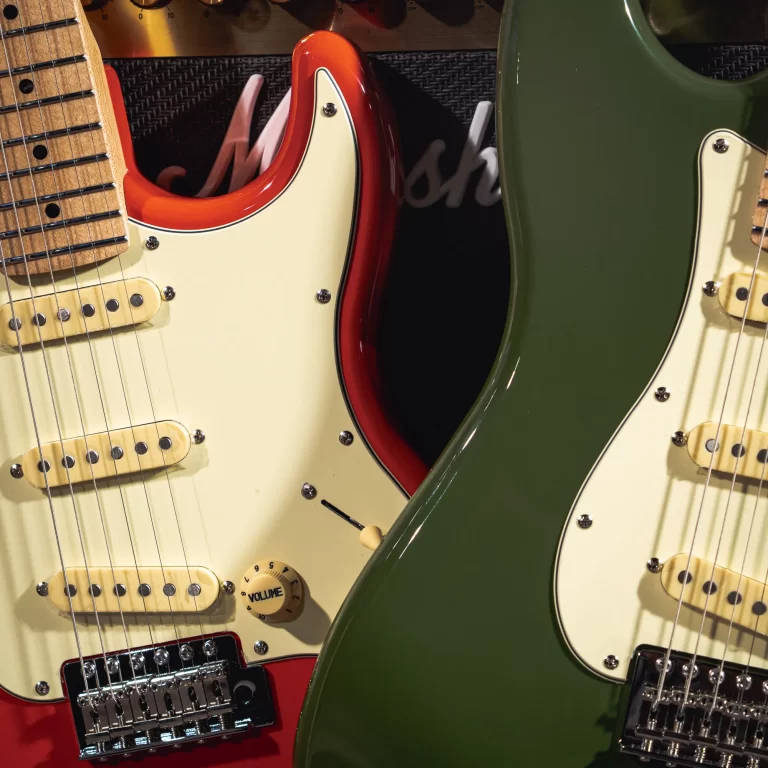 Gusta Roadster S325V SSS กีตาร์ไฟฟ้า ขายราคาพิเศษ