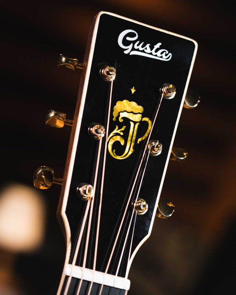 Gusta RIN JUGG Signature กีตาร์โปร่งไฟฟ้า ขายราคาพิเศษ