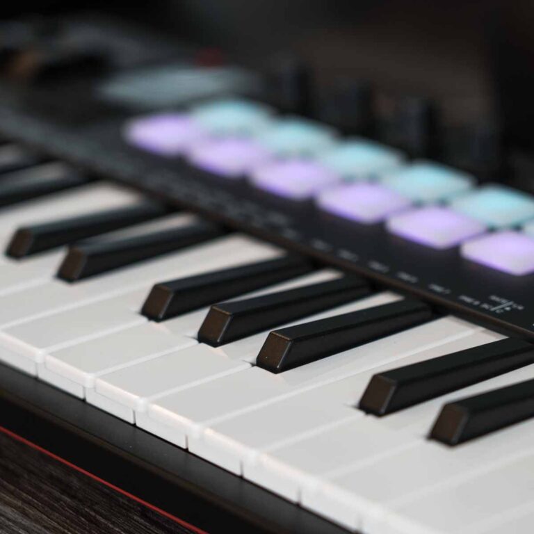 Donner Starrykey-37 Play MIDI Keyboard ขายราคาพิเศษ