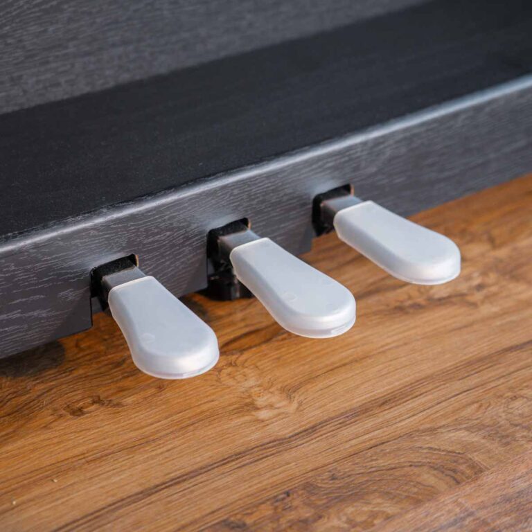 Gewa UP540 เปียโนไฟฟ้า ขายราคาพิเศษ