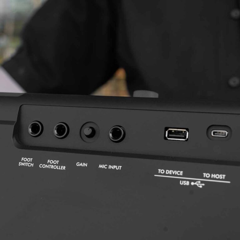 Yamaha PSR-E583 คีย์บอร์ดไฟฟ้า ขายราคาพิเศษ