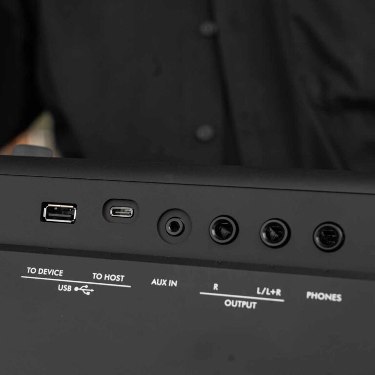 Yamaha PSR-E583 คีย์บอร์ดไฟฟ้า ขายราคาพิเศษ