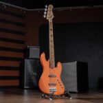Gusta Roadster J525 5 String Bass เบสไฟฟ้า ขายราคาพิเศษ