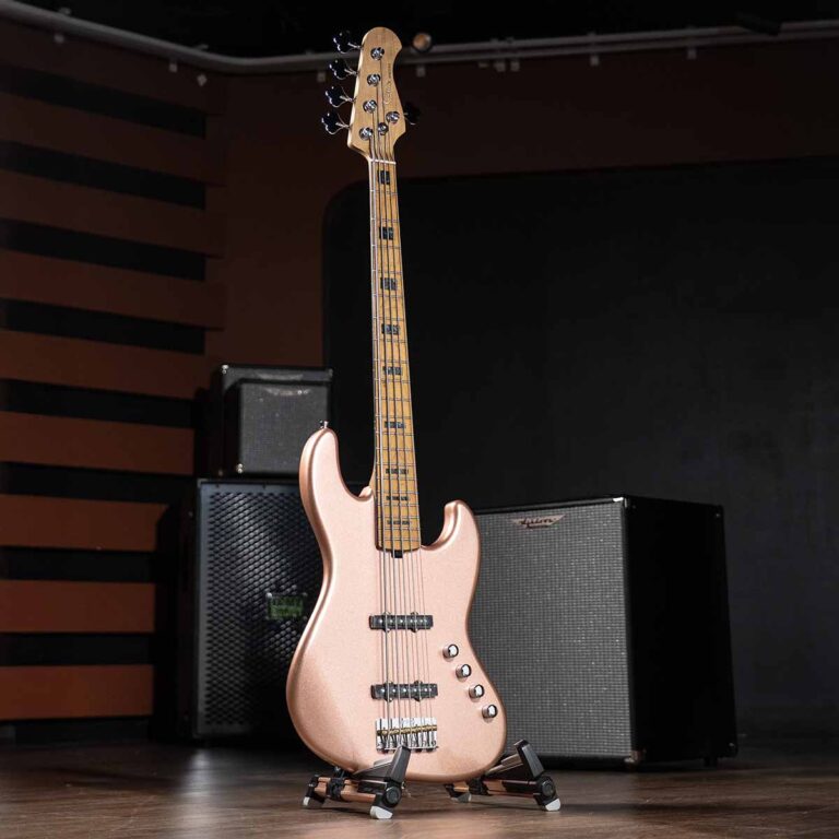 Gusta Roadster J525 5 String Bass ขายราคาพิเศษ
