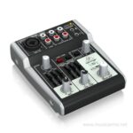 แชนแนลสูงสุด 5 ช่อง ช่องเสียบไมค์ 1 ช่อง Phantom Power (1 ช่อง), มี Compressor X EQ Bands X ขนาด 114 x 136 x 46 มม. น้ำหนัก 0.38 กก. Record 2tracks มี Aux Sends มอนิเตอร์ X Bluetooth (บลูทูธ) X Power 500mA, 5V DC Busses/Groups X เอฟเฟค X EQ Output X สไลด์เฟดเดอร์ X Record Multitrack X เล่นไฟล์เสียงได้ในตัว X Eq Sweep X Hi-Z เครื่องดนตรี X ขายราคาพิเศษ