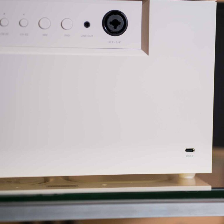 Fender Elie6 ลำโพง Bluetooth ขายราคาพิเศษ