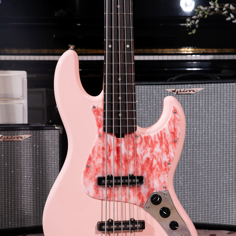 Gusta Roadster J325 5 String เบสไฟฟ้า ขายราคาพิเศษ