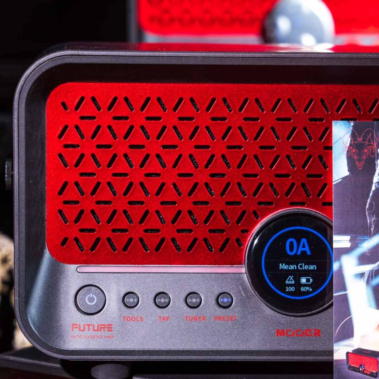 Mooer F15i Li Intelligent Amp x Mean Taitosmith Special Edition ขายราคาพิเศษ