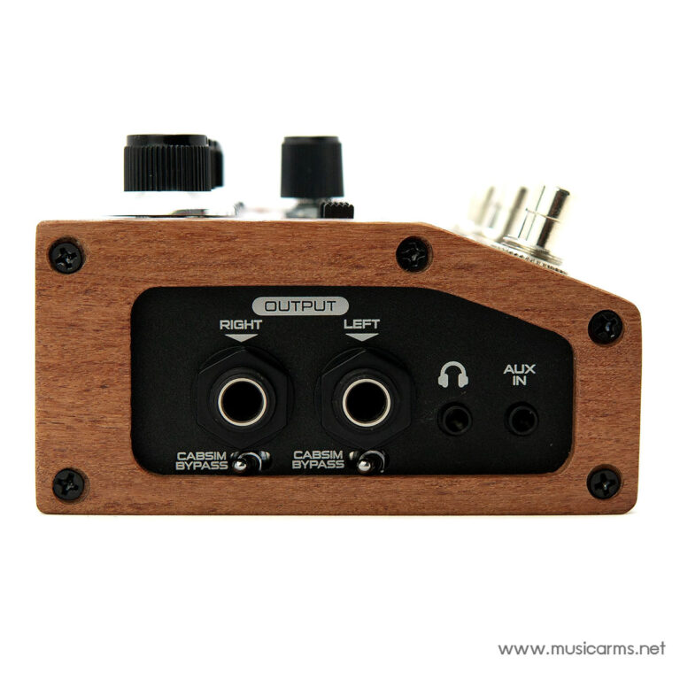 Wooden finisher guitar pedal with two 1/4-inch outputs labeled Right and Left, plus AUX IN on the side and bypass switches. ขายราคาพิเศษ