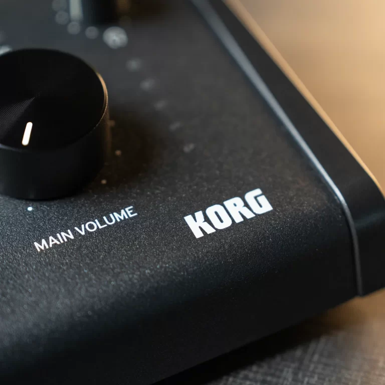 Close-up of a KORG device showing the main volume knob on a black panel. ขายราคาพิเศษ