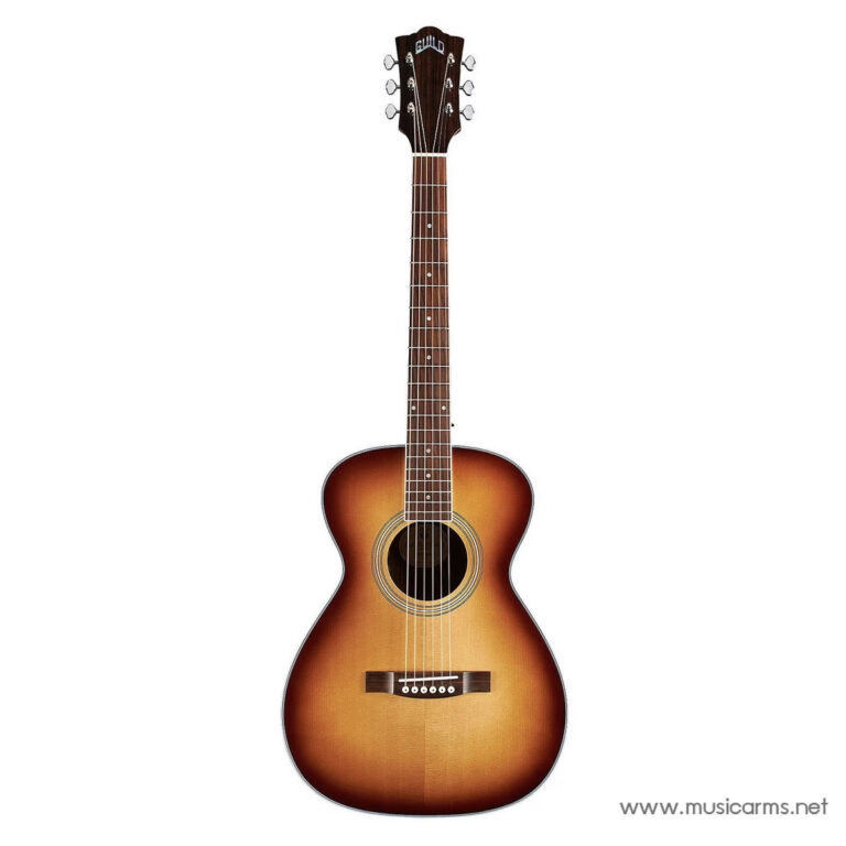 Sunburst acoustic guitar with six strings and a round soundhole on a white background (Guild brand on headstock).﻿ ขายราคาพิเศษ