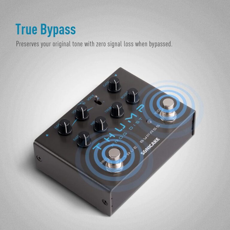 Guitar effects pedal labeled True Bypass with blue text, knobs, and stomp switches on a gray surface. ขายราคาพิเศษ