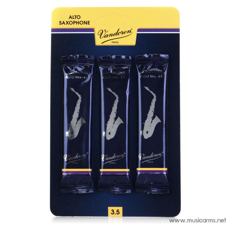 Three Vandoren alto saxophone reed packs in blue foil displaying a silver saxophone logo, mounted on a dark display card with a yellow top label reading 'ALTO SAXOPHONE' and Vandoren Paris; size 3.5 shown at bottom. ขายราคาพิเศษ