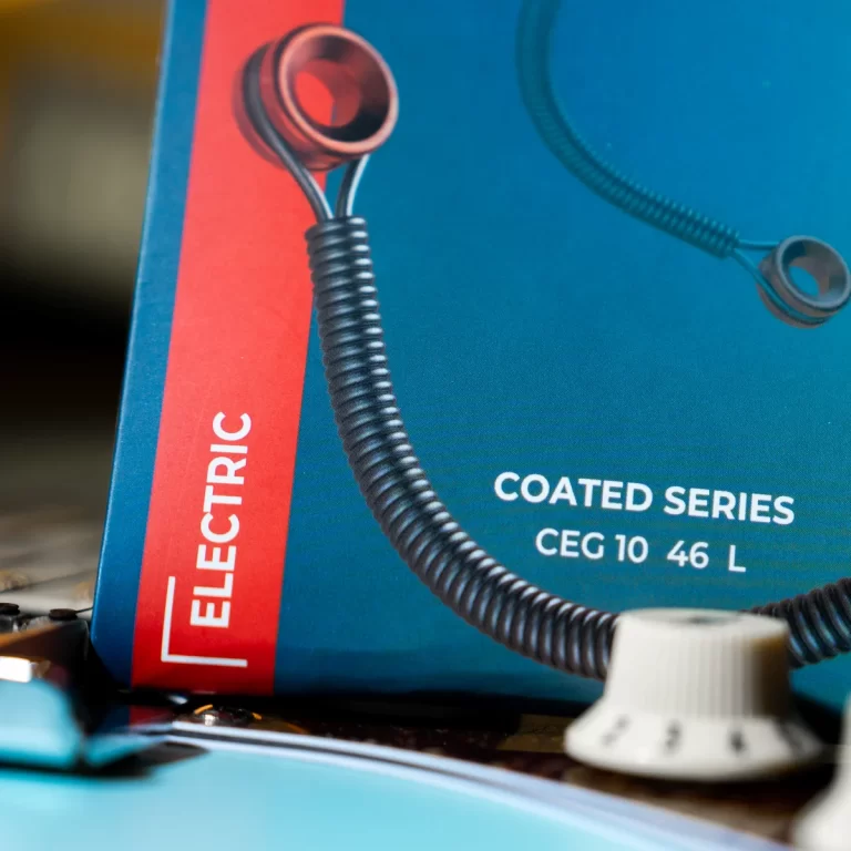 Blue product box with a red vertical 'ELECTRIC' stripe and a black coiled cable, text 'COATED SERIES' and 'CEG 10 46 L' visible. ขายราคาพิเศษ