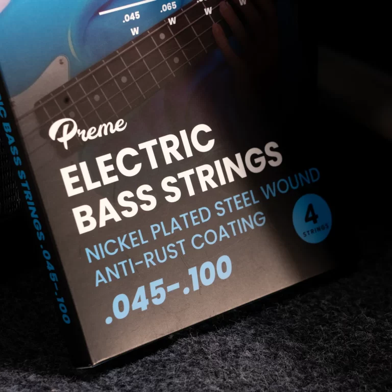 Box of Preme electric bass strings, 4-string set, nickel-plated steel with anti-rust coating, gauges .045–.100 ขายราคาพิเศษ