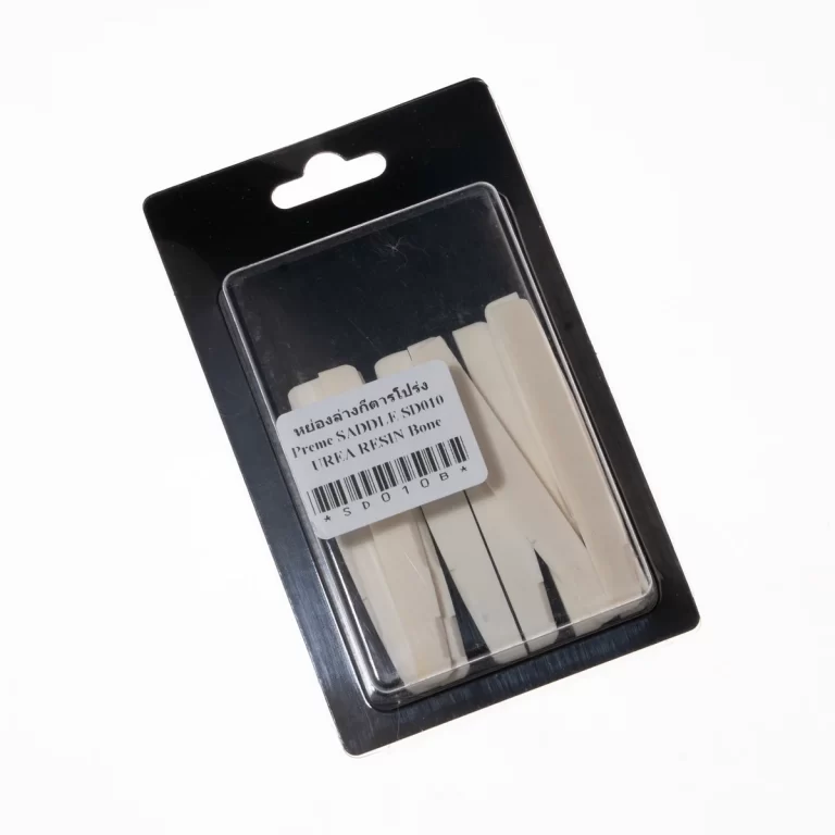 Blister-pack containing several beige plastic dental interdental picks or applicator sticks with a label in the front. ขายราคาพิเศษ